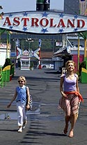 Uptown girls Uptown girls