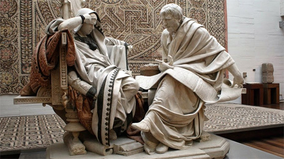 Nerón y Séneca en la estatua de Eduardo Barrón
