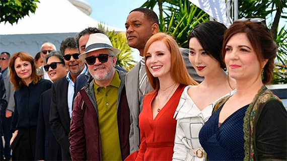 En 2017, Almodóvar fue jurado en Cannes En 2017, Almodóvar fue jurado en Cannes